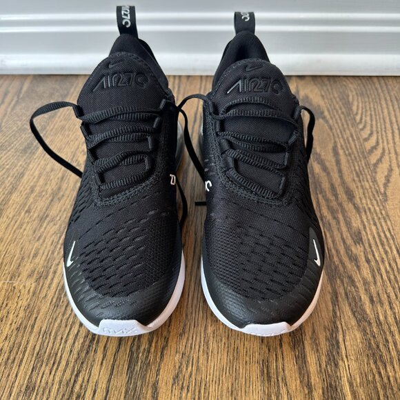 Nike Other - Nike Air Max 270